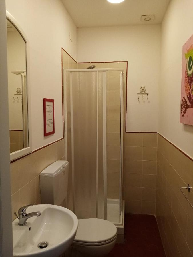 Bed and Breakfast Binario 5 Lucca Esterno foto